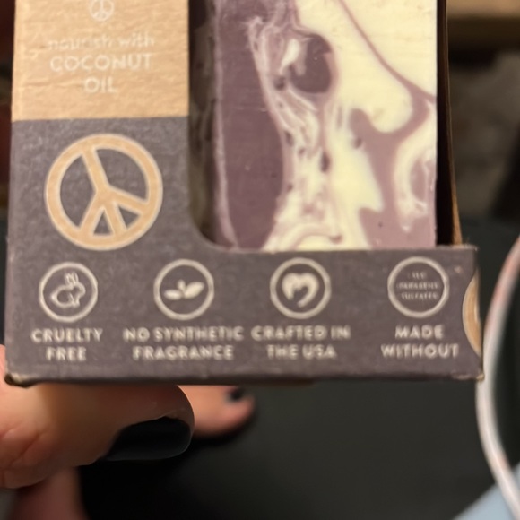 PAcHA soap bar duo set. Coconut/ lemon, French/lavender. 8oz, bundle & save♥️ - Picture 6 of 6